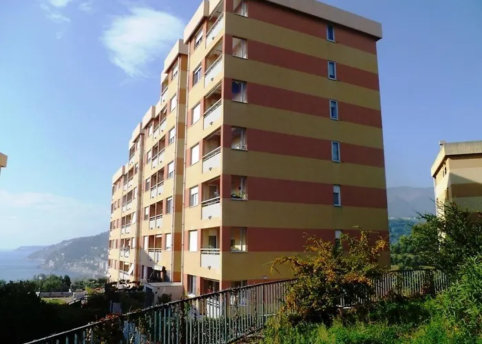 Апартаменты Finestra Sul Mare Генуя